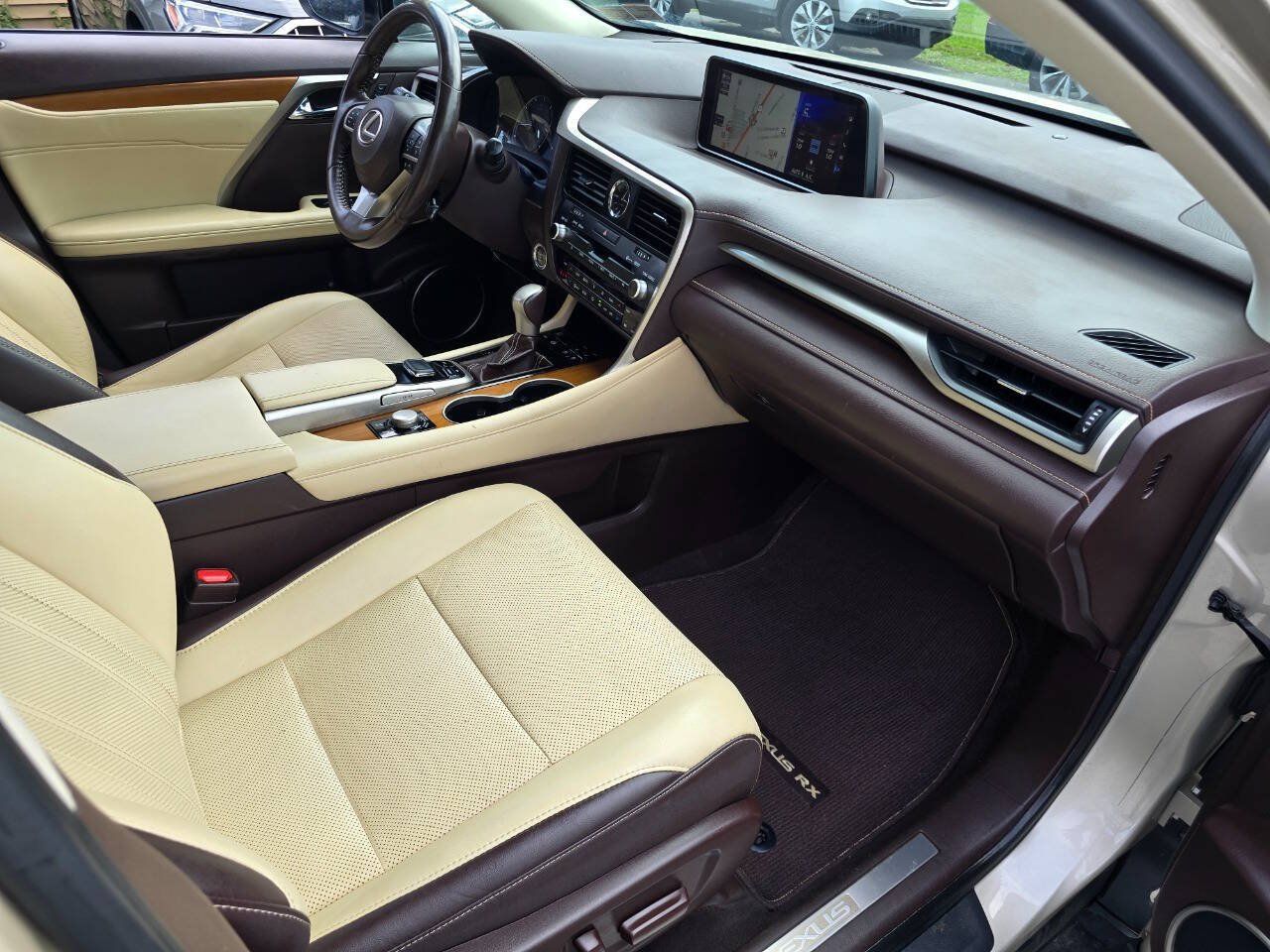 Used 2018 Lexus RX 350 AWD w/ Premium Package image 34