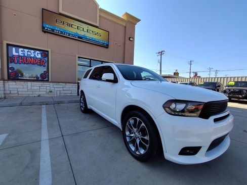 Used 2019 Dodge Durango GT image 3