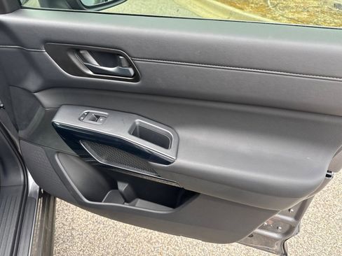 New 2026 Nissan Pathfinder SV w/ Cargo Package FWD image 14