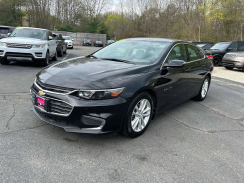 Used 2017 Chevrolet Malibu Hybrid w/ Leather Package image 30