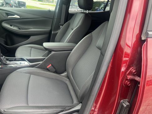 Used 2024 Buick Encore GX Preferred FWD image 9