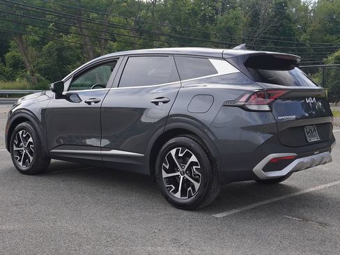 Used 2024 Kia Sportage EX FWD image 8