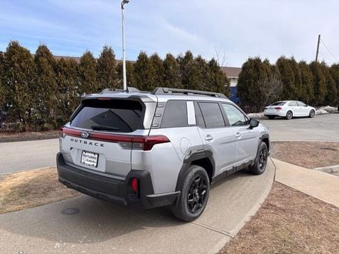 New 2026 Subaru Outback Limited AWD/4WD image 4