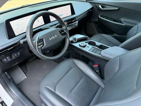 Used 2023 Kia EV6 Wind w/ Wind Technology Package AWD/4WD image 13