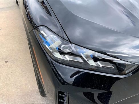 New 2026 BMW X5 sDrive40i RWD image 13
