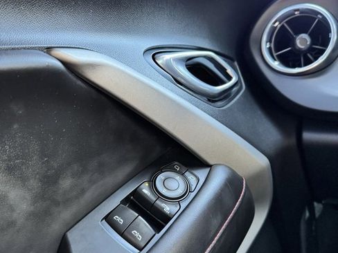 Used 2018 Chevrolet Camaro SS image 51