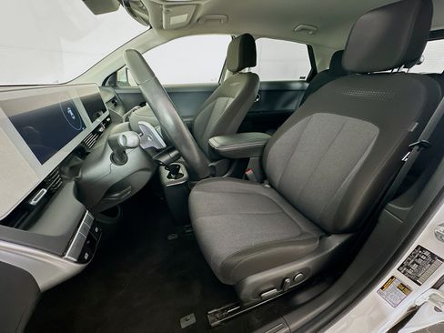 Used 2024 Hyundai Ioniq 5 SEL RWD image 13