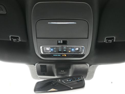 Used 2023 Ford F150 Lariat w/ Equipment Group 502A High AWD/4WD image 28