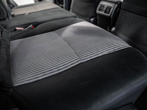 Used 2016 Toyota 4Runner SR5 image 29