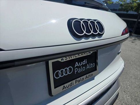 New 2026 Audi Q3 quattro 2.0T AWD/4WD image 13