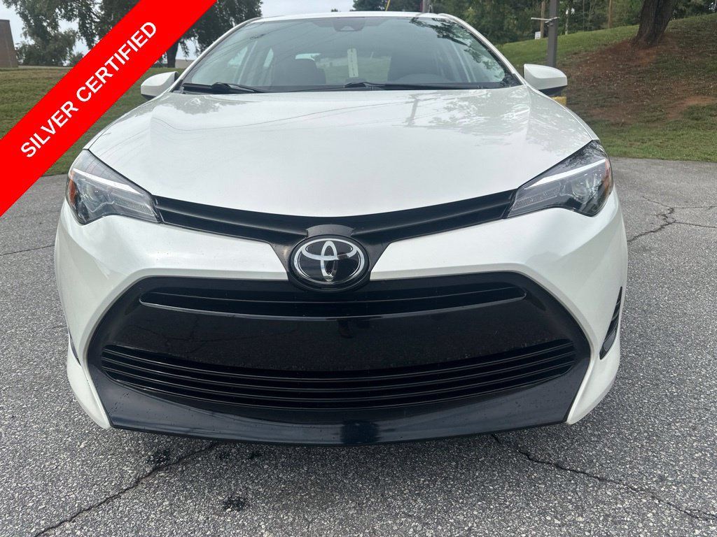 Used 2019 Toyota Corolla LE FWD image 2