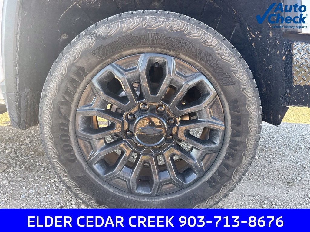 Used 2025 Chevrolet Silverado 2500 LT w/ Texas Edition AWD/4WD image 12