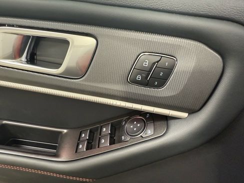 New 2025 Ford Explorer ST-Line w/ Premium Package image 9