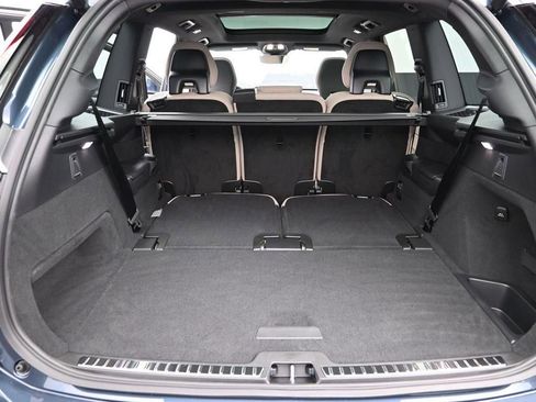 New 2026 Volvo XC90 B6 Core AWD/4WD image 10