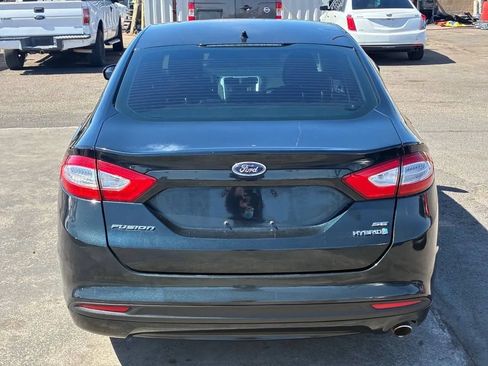 Used 2014 Ford Fusion SE FWD image 6