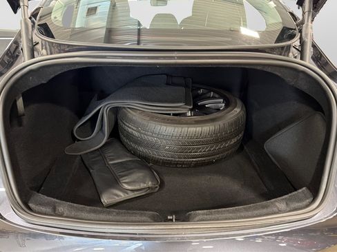 Used 2025 Tesla Model 3 Long Range RWD image 42