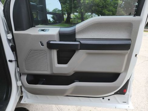 Used 2019 Ford F250 XL w/ Power Equipment Group RWD image 34