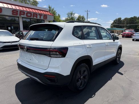 Used 2025 Volkswagen Taos S FWD image 5