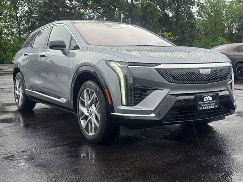 Used 2026 Cadillac Optiq Luxury 2 AWD/4WD image 10