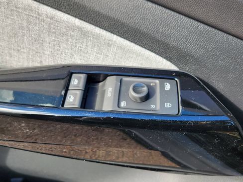 New 2026 Volkswagen ID.4 Pro AWD/4WD image 4