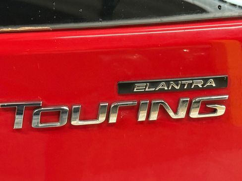 Used 2010 Hyundai Elantra SE image 14