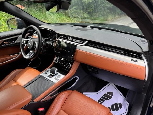 Certified 2026 Jaguar F-PACE R-Dynamic S AWD/4WD image 19