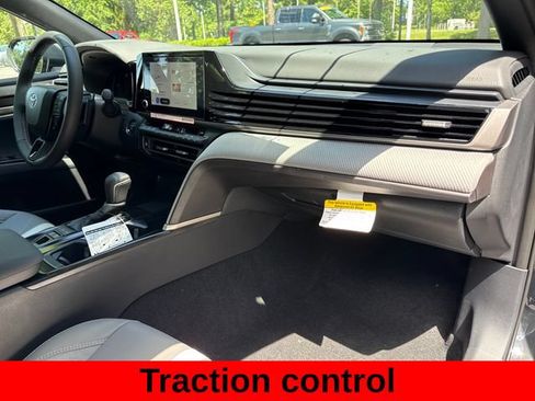 Used 2026 Toyota Camry SE FWD image 24