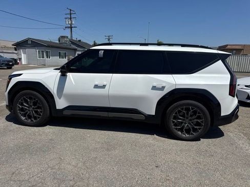 Used 2024 Kia EV9 GT-Line AWD/4WD image 8