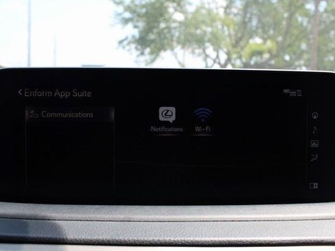 Used 2020 Lexus RX 450h AWD w/ Premium Package image 27