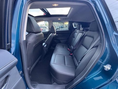 Certified 2025 Nissan Murano SL w/ Cargo Package AWD/4WD image 12