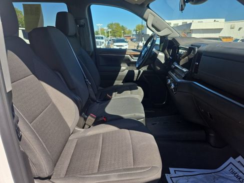 Used 2024 GMC Sierra 1500 SLE w/ Preferred Package AWD/4WD image 17