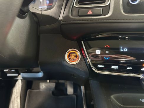 Used 2019 Honda HR-V EX image 23