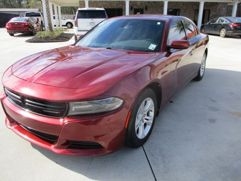 Used 2020 Dodge Charger SXT w/ Leather Interior Group image 23