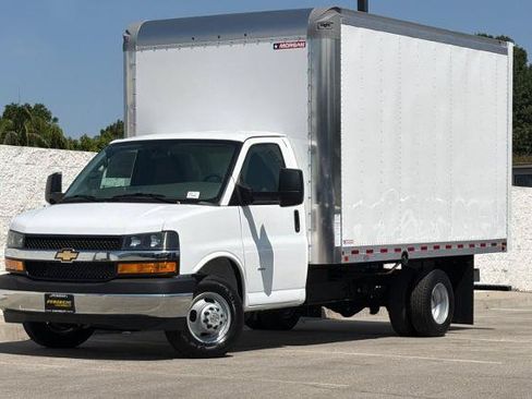New 2026 Chevrolet Express 3500 w/ Power Convenience Package RWD image 11