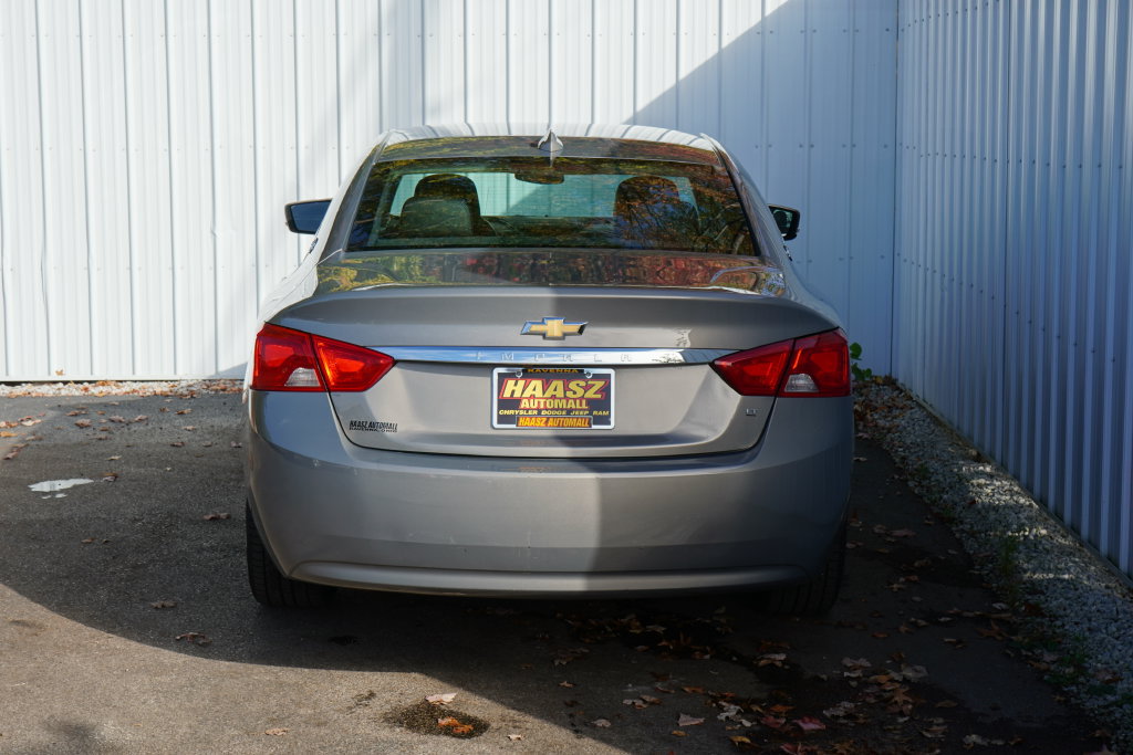 Used 2019 Chevrolet Impala LT FWD image 5