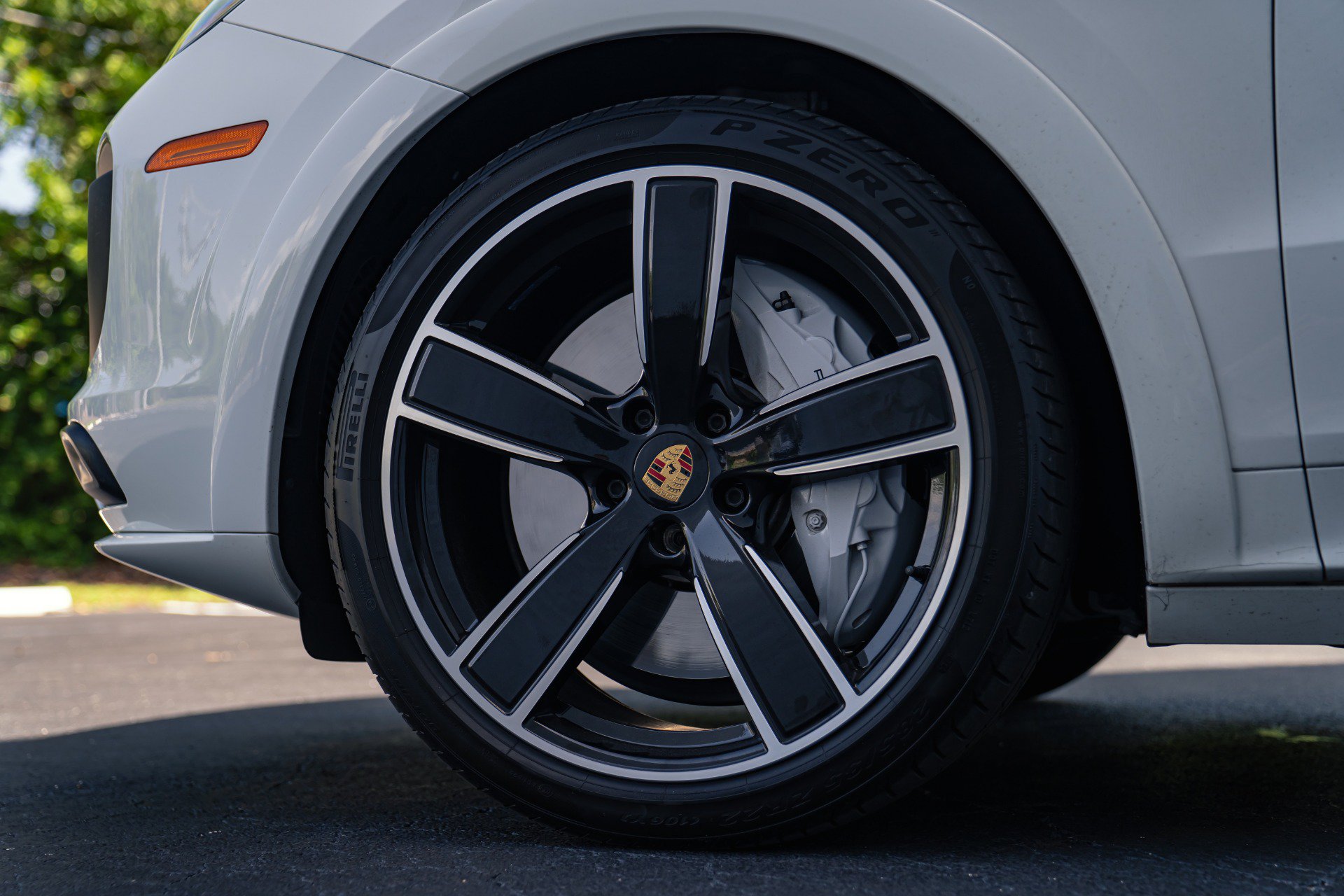 Used 2020 Porsche Cayenne Turbo AWD/4WD image 6