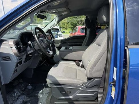 Used 2025 Ford F150 XLT w/ Equipment Group 301A Standard AWD/4WD image 10