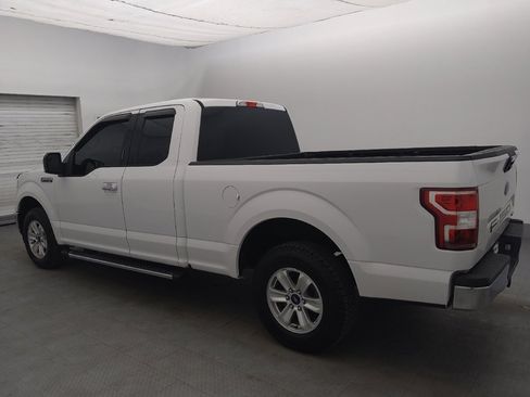 Used 2018 Ford F150 XLT w/ Equipment Group 301A Mid RWD image 3