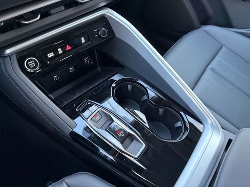 New 2025 Audi Q5 Premium Plus image 28