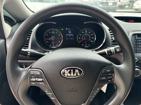 Used 2018 Kia Forte LX w/ LX Popular Package image 34