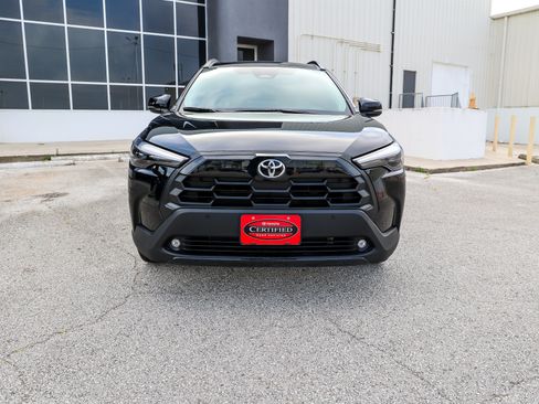 Certified 2026 Toyota Corolla Cross XLE w/ Convenience Package FWD image 3