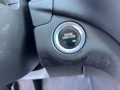 Used 2023 Chevrolet Equinox LT AWD/4WD image 20