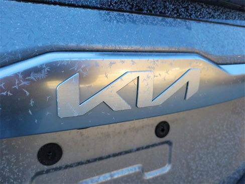 Certified 2023 Kia Seltos S image 38