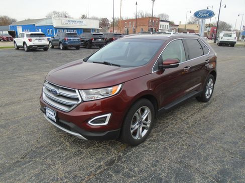 Used 2015 Ford Edge Titanium w/ Technology Package image 2