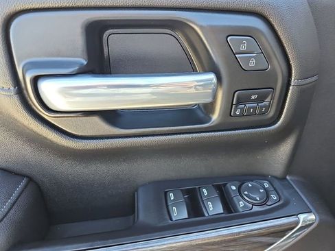 Used 2021 Chevrolet Silverado 1500 LTZ w/ LTZ Premium Package image 24