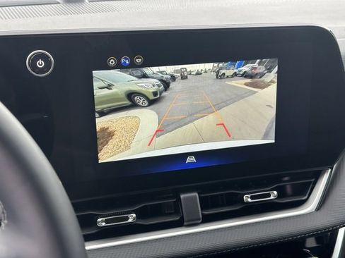 Certified 2025 Chevrolet Equinox LT image 9