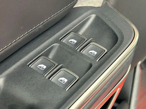 Used 2023 Rivian R1T Adventure image 34