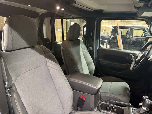 New 2026 Jeep Gladiator Sport image 26