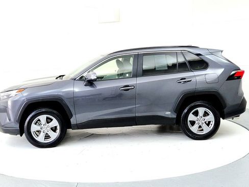 Certified 2025 Toyota RAV4 XLE w/ Convenience Package AWD/4WD image 3
