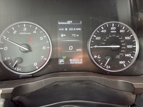 Used 2023 Subaru Ascent Limited w/ Technology Package AWD/4WD image 11